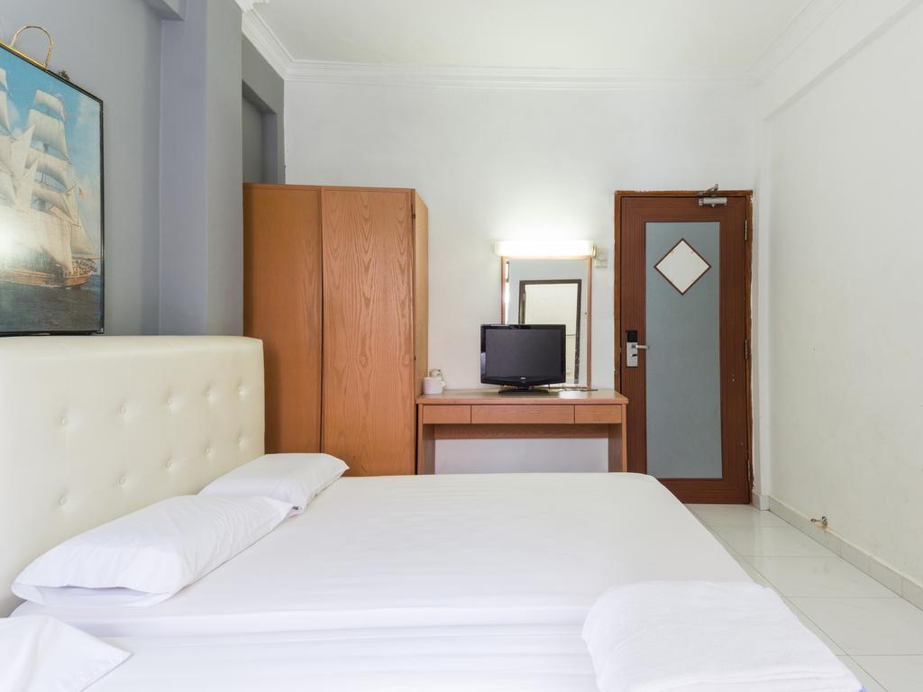 Hôtel Reddoorz Near Aljunied Mrt à Singapour Extérieur photo